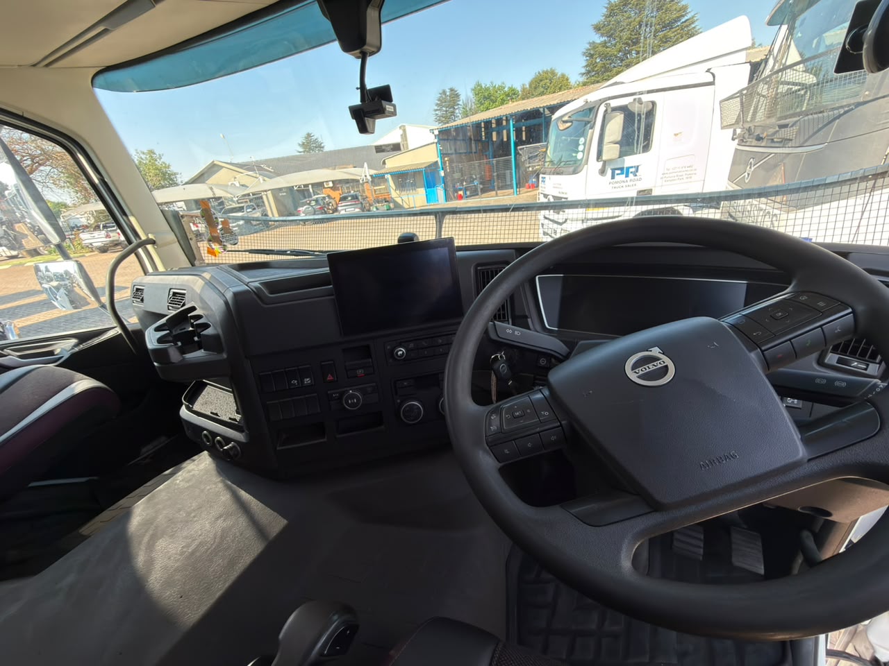 2023 VOLVO FMX440 TRUCK TRACTOR (SN5900)