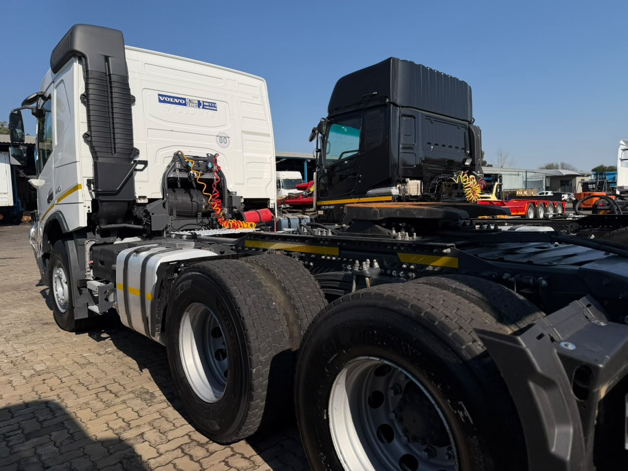 2023 VOLVO FMX440 TRUCK TRACTOR (SN5900)
