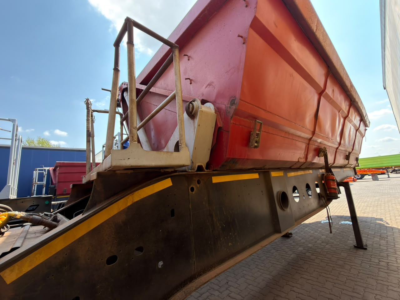 2012 AFRIT LINK SIDE TIPPER 40M3 TRAILER (CS282)