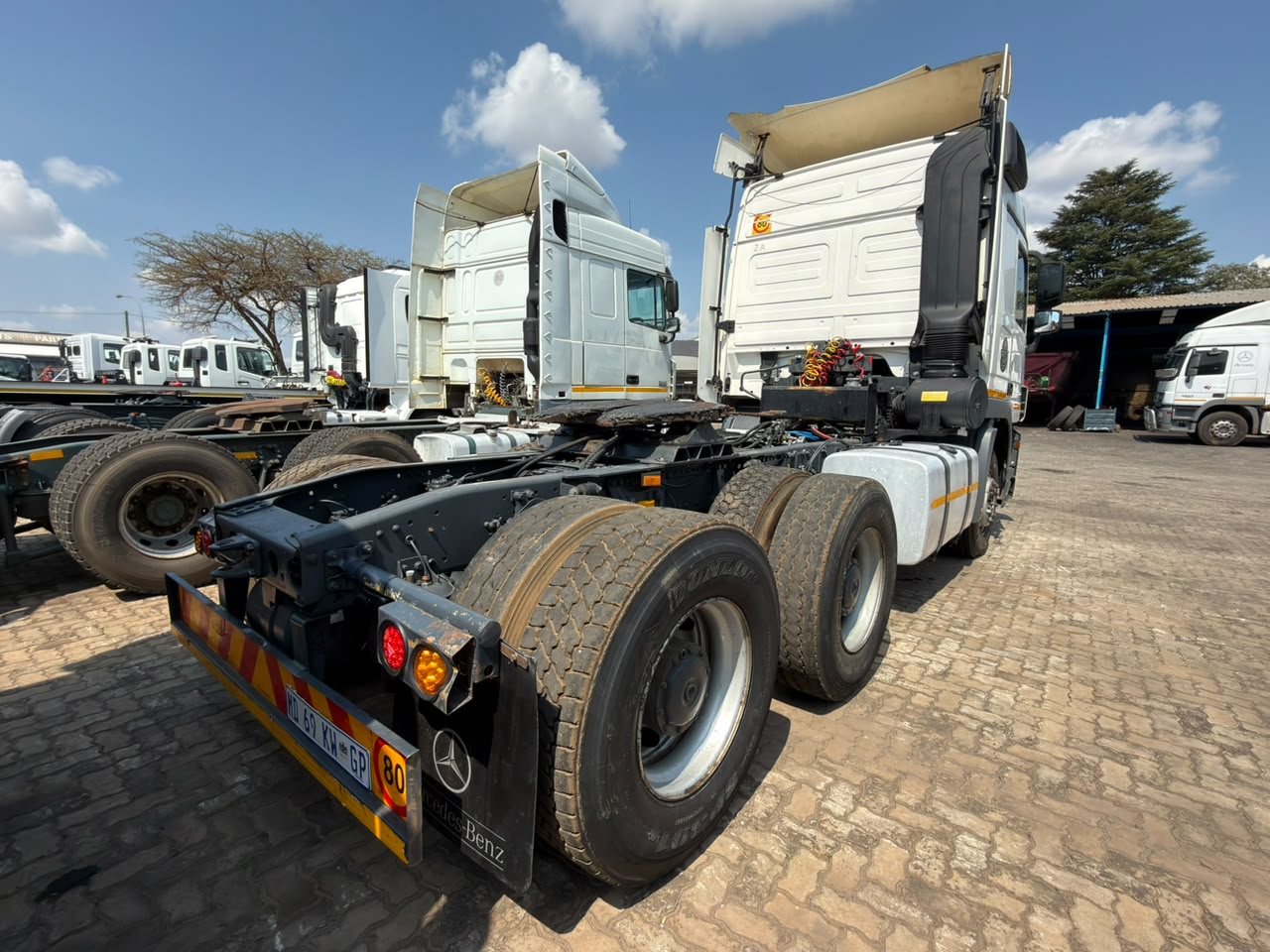 2011 MERCEDES ACTROS 2644 TRUCK TRACTOR (CS281)