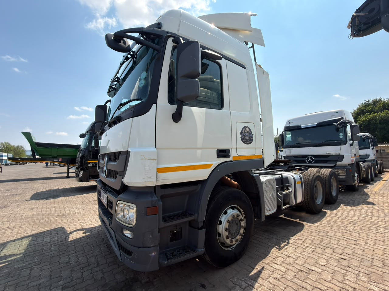 2011 MERCEDES ACTROS 2644 TRUCK TRACTOR (CS281)