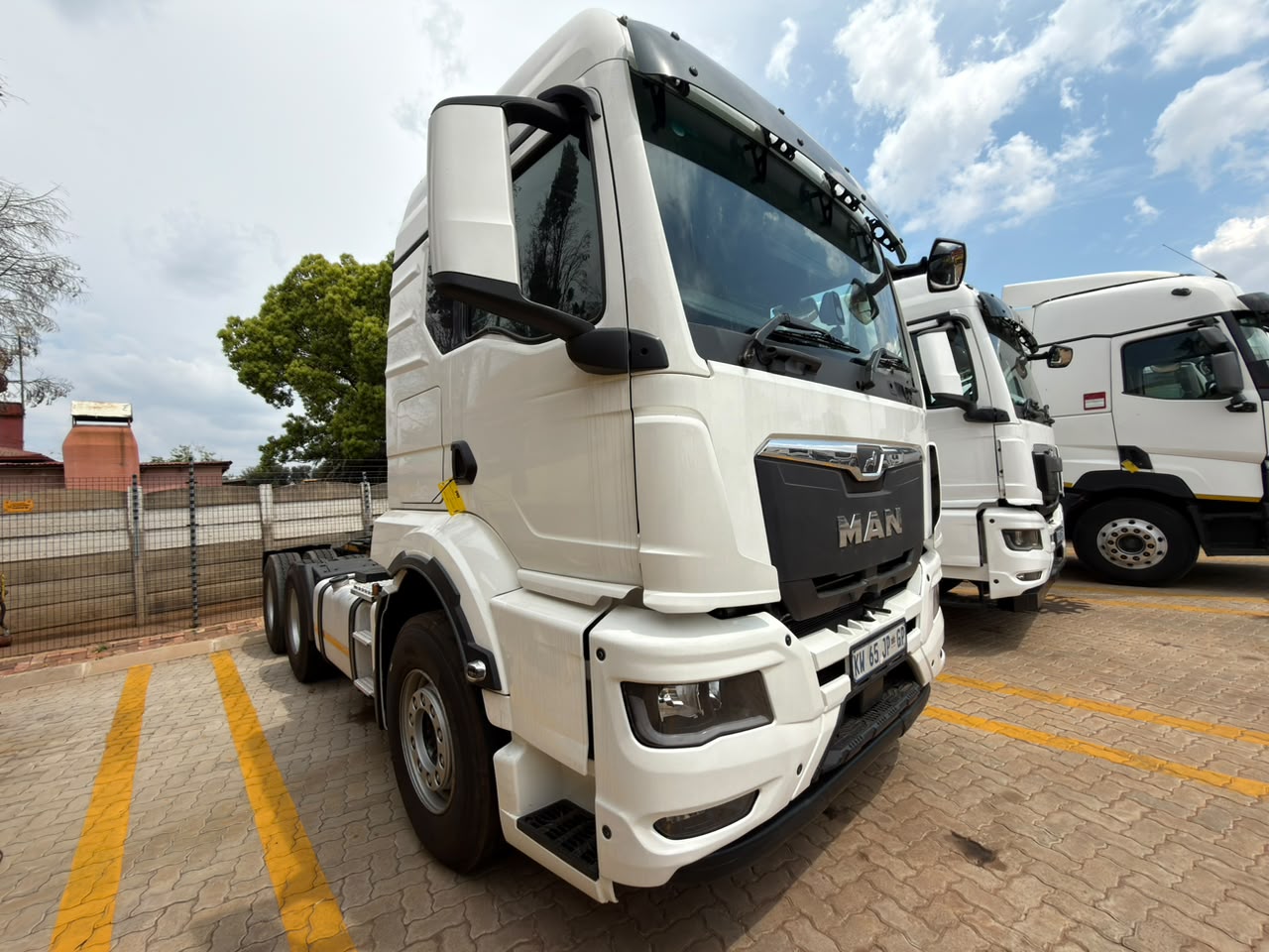 whatsapp image 2026 09 22 at 8 14 23 am.jpeg | Pomona Truck Sales