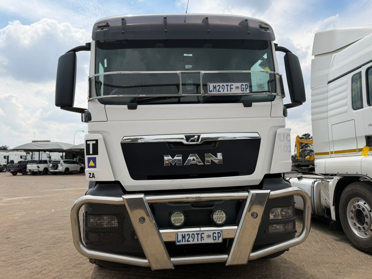 2019 MAN 27-440 TRUCK TRACTOR (CS2215)