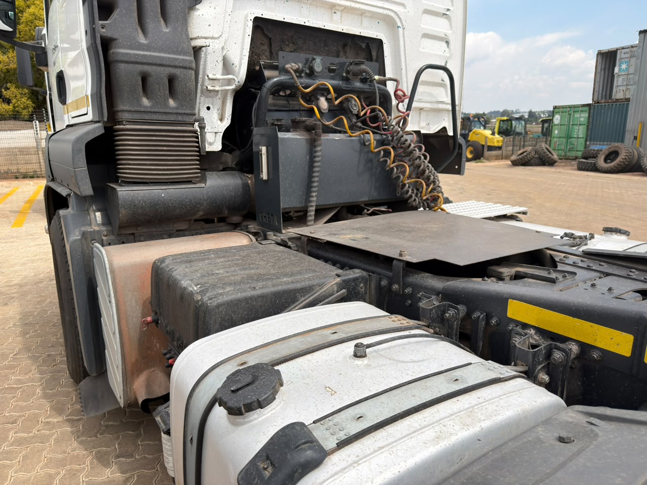 2019 MAN 27-440 TRUCK TRACTOR (CS2215)
