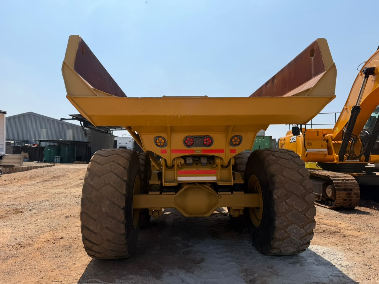 2011 BELL B30D ADT DUMPER (A1384)