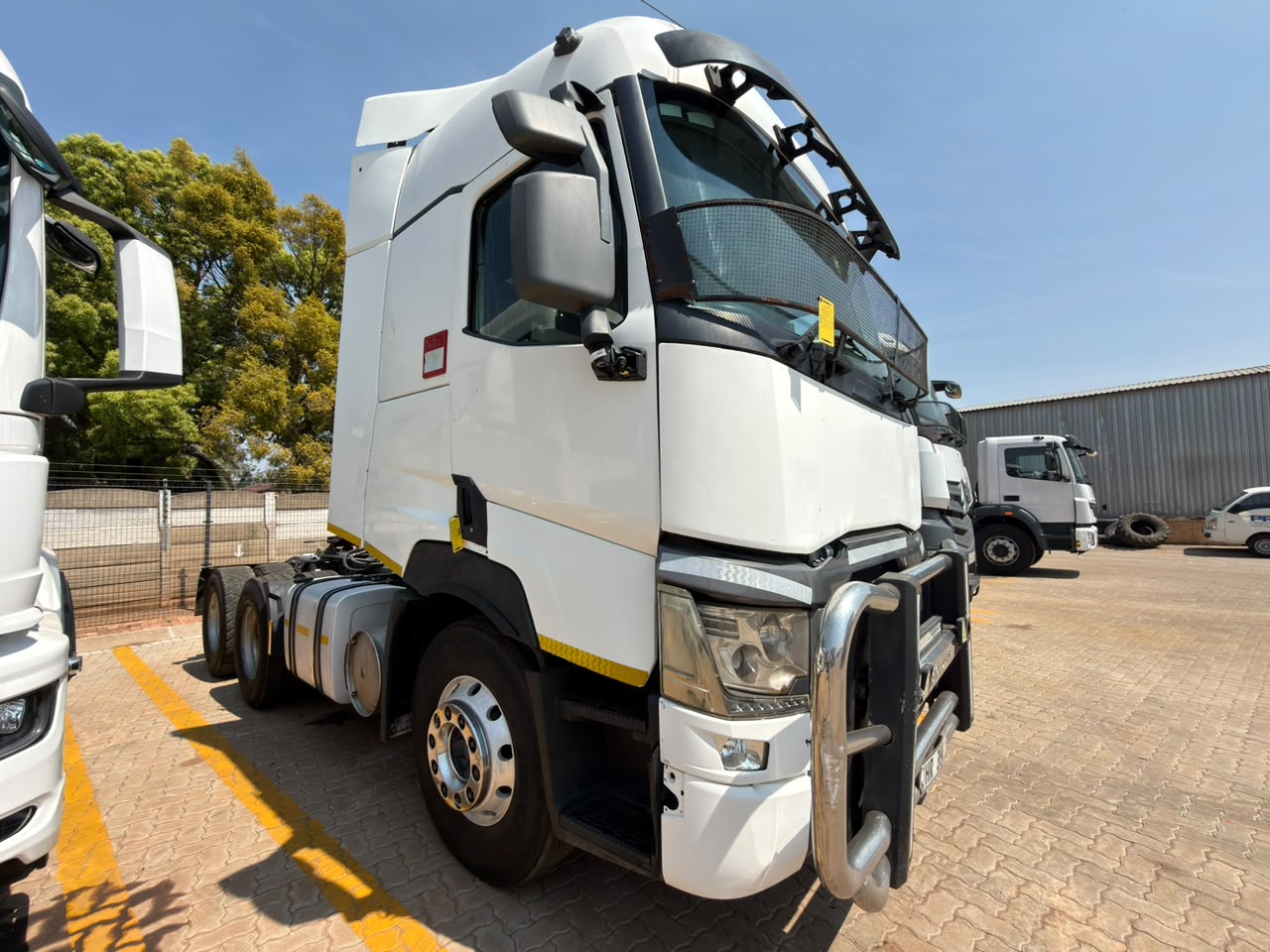2015 RENAULT PREMIUM LANDER TRUCK (PCS628/S001849A)