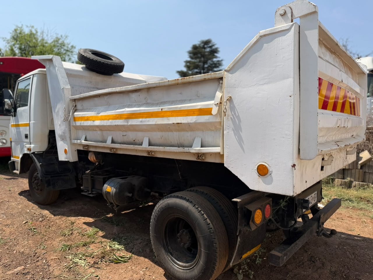 2006 TATA 3M3 TIPPER TRUCK (SO01867A)