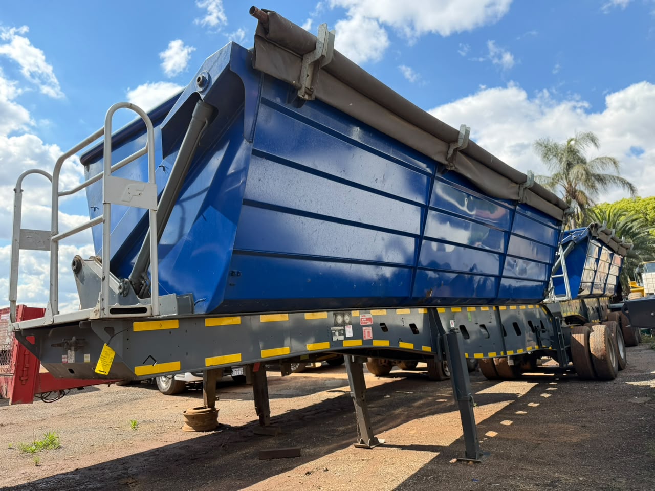 2019 PRBB LINK SIDE TIPPER (S001888A)