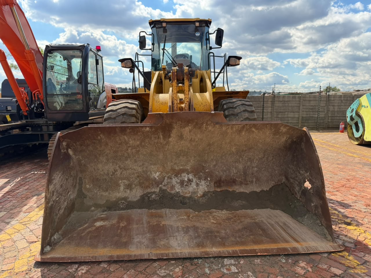 2017 CAT 950GC FRONT END LOADER (CB190)