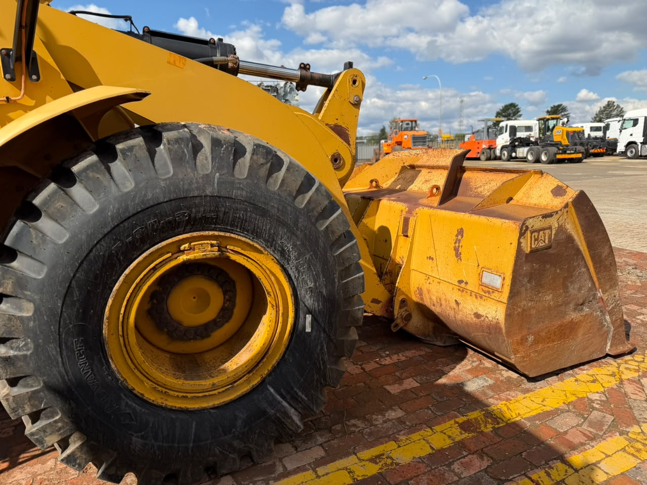 2017 CAT 950GC FRONT END LOADER (CB190)