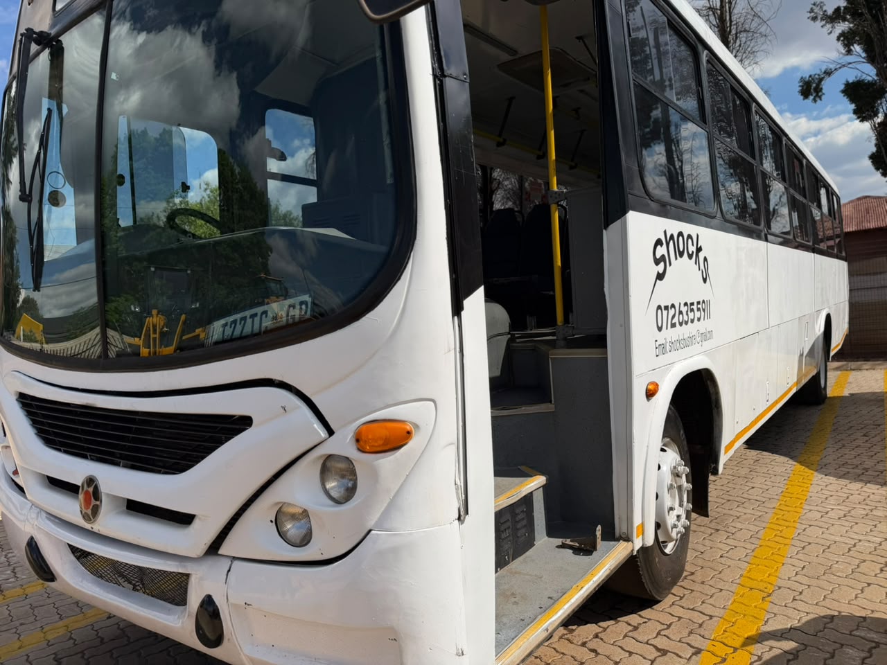 2014 SCANIA 67 SEATER BUS (CB166)