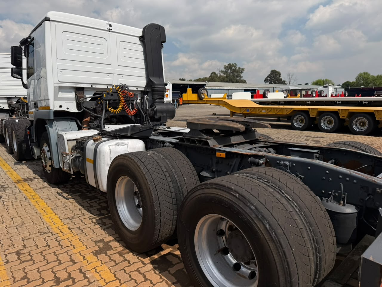 2018 MERCEDES BENZ 2641 TRUCK TRACTOR (CB87)
