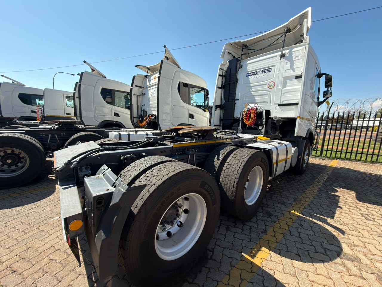 2024 VOLVO FH440 TRUCK TRACTOR (SN5905)