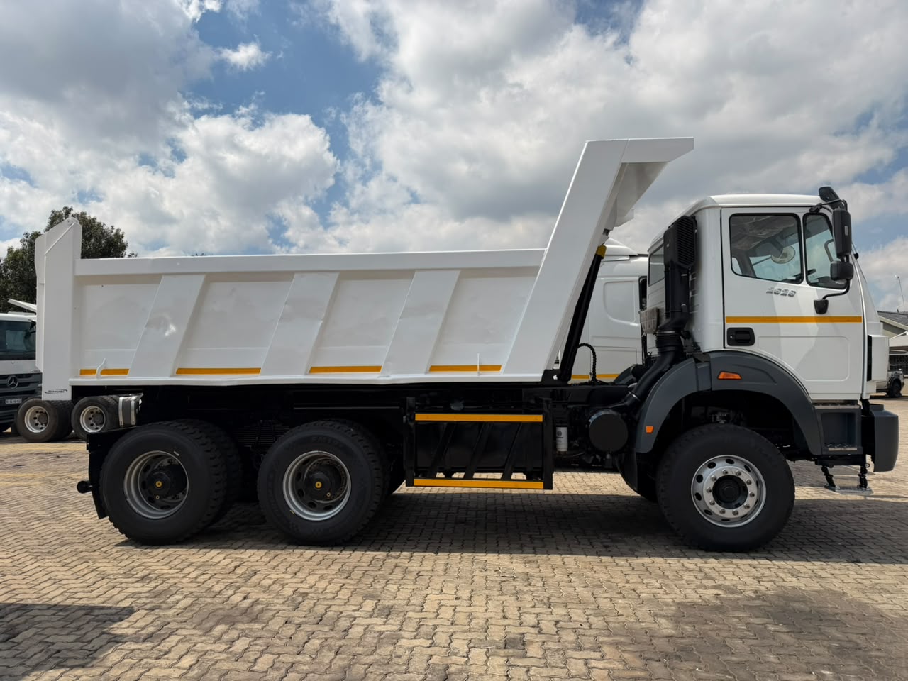 2026 POWERSTAR 2628 TIPPER TRUCK (PCS648)