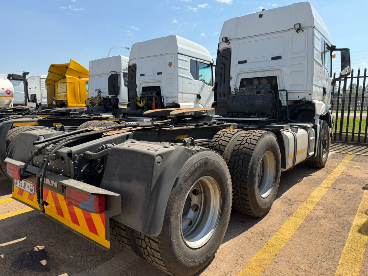 2022 MAN 27-480 TRUCK TRACTOR (IS1039)