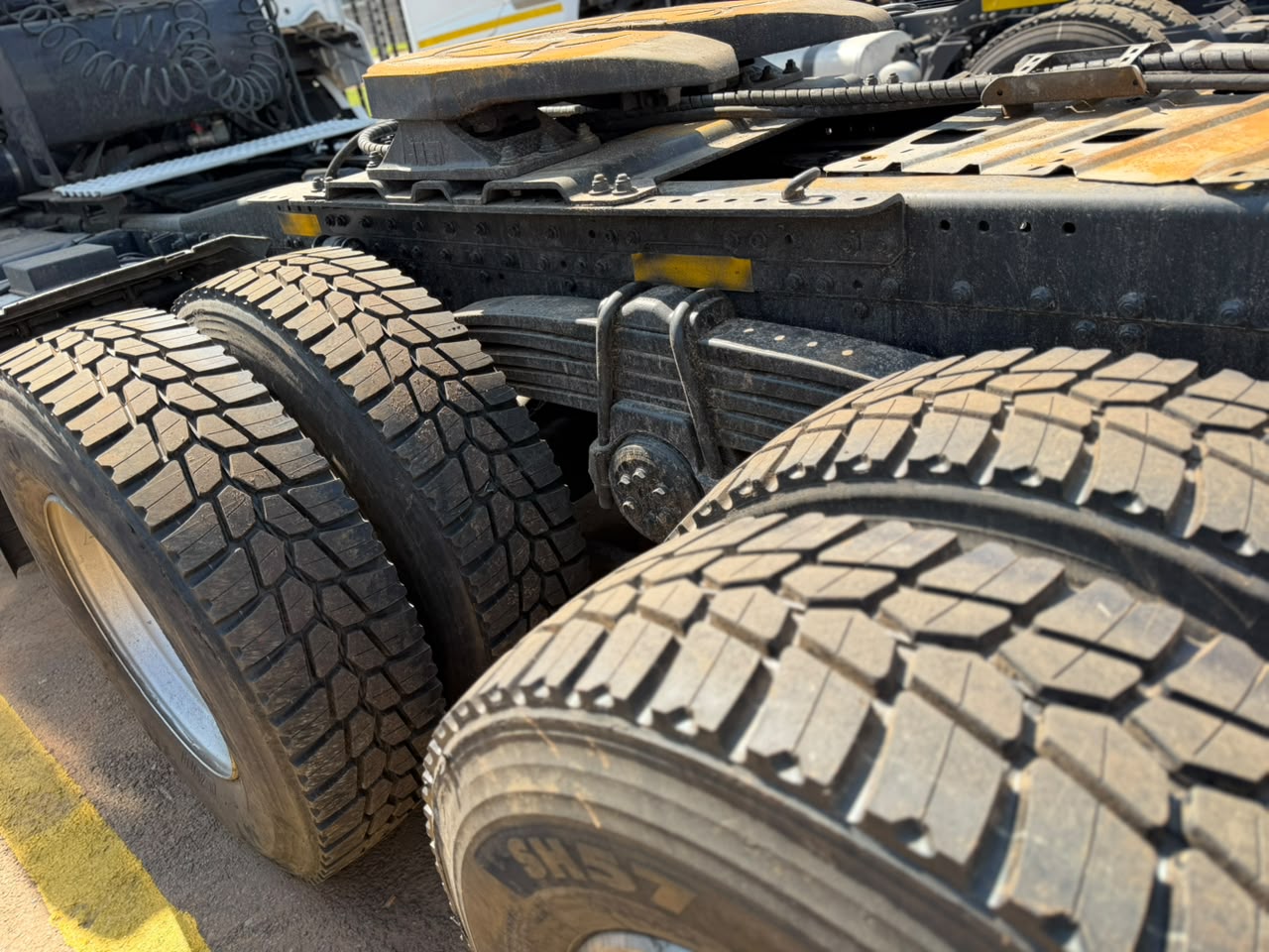 2022 MAN 27-480 TRUCK TRACTOR (IS1039)