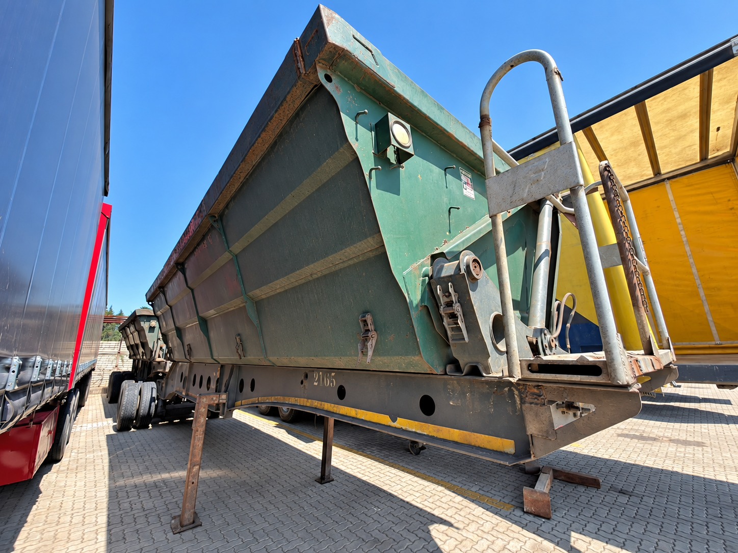 whatsapp image 2026 10 09 at 8 23 03 am 11.jpeg | Pomona Truck Sales
