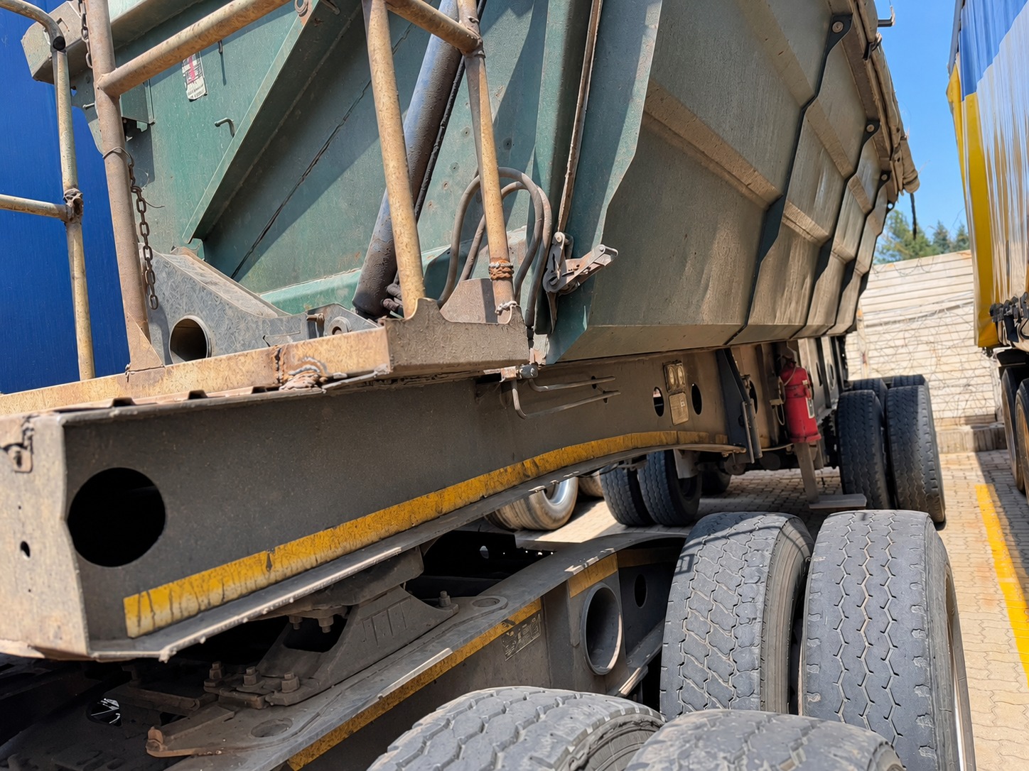 2013 AFRIT LINK SIDE TIPPER TRAILER (SN5909)