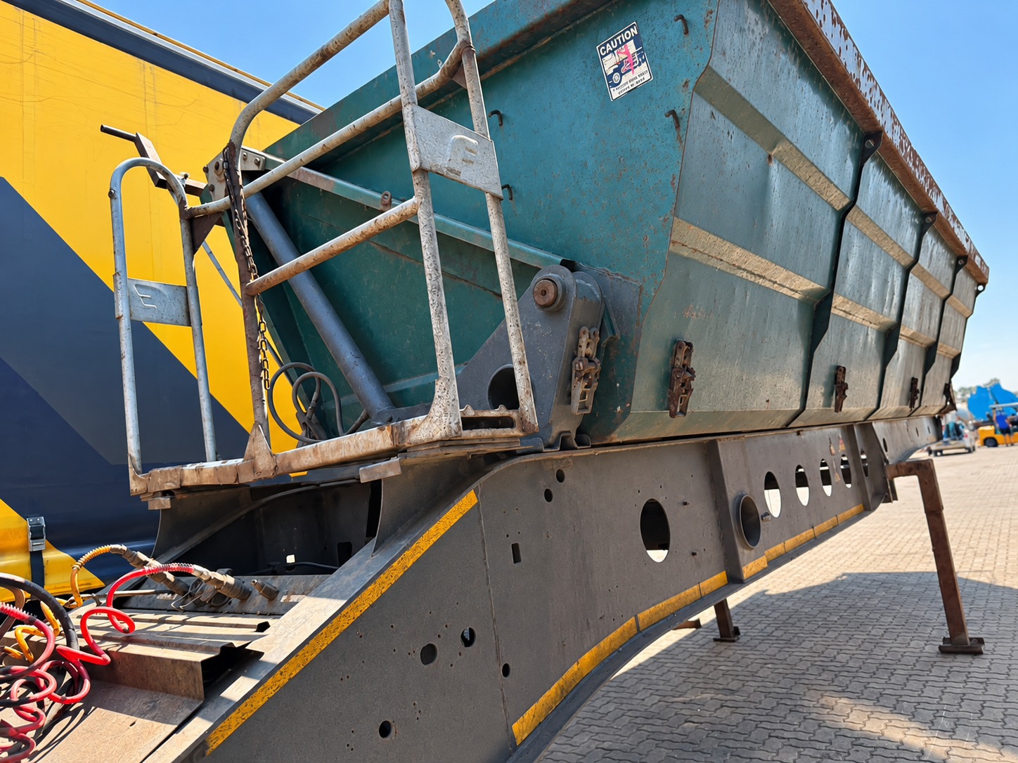 2013 AFRIT LINK SIDE TIPPER TRAILER (SN5909)