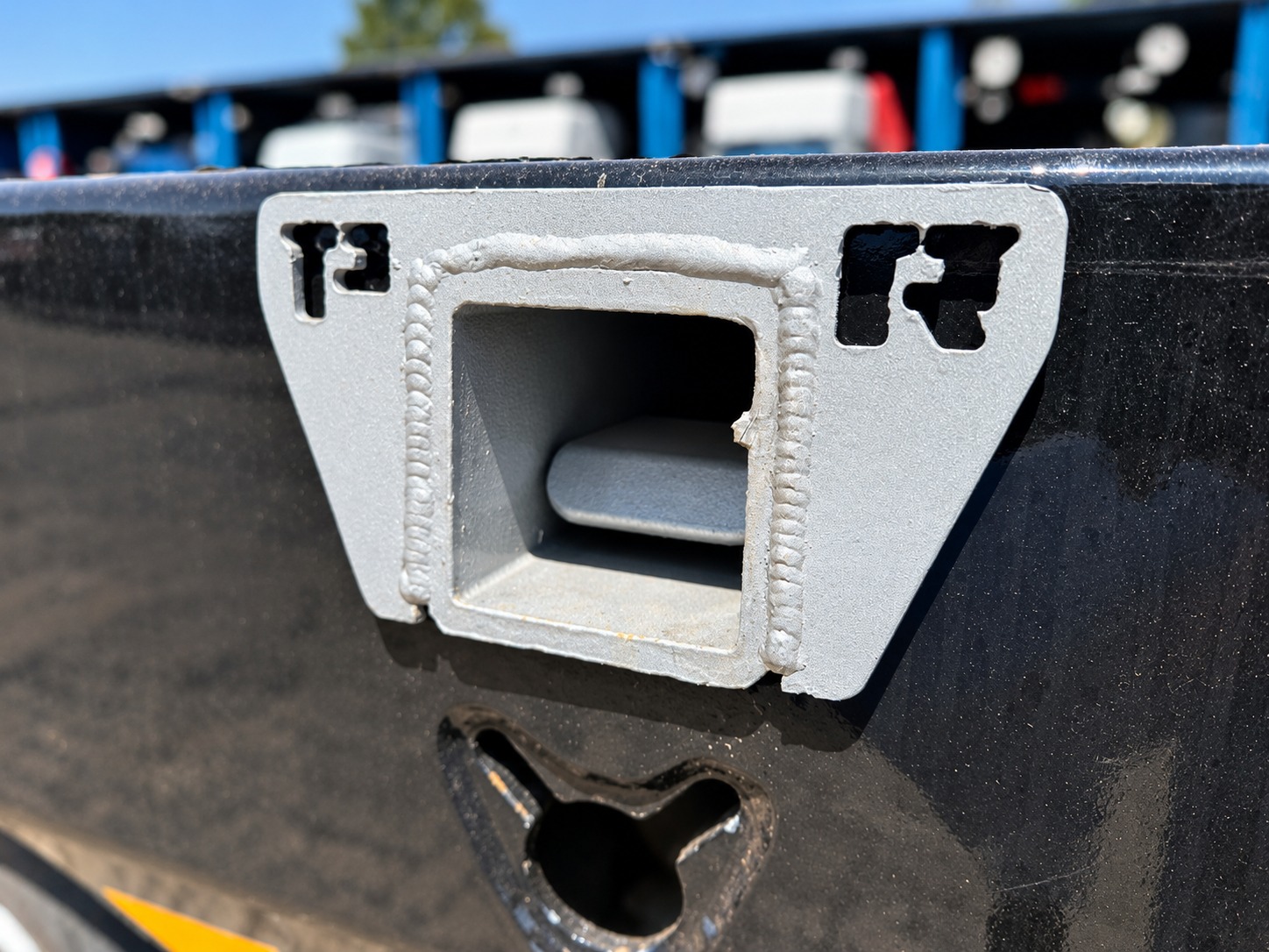 NEW PR TRAILER 30 TON ROLLBACK WITH WINCH