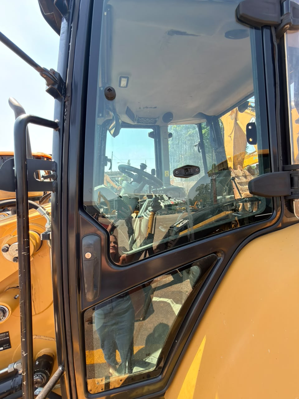 2021 CATERPILLAR 426F2 TLB (A1387)