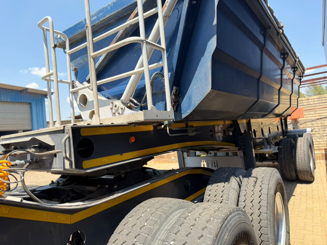 2013 AFRIT LINK SIDE TIPPER TRAILER (SN5913)